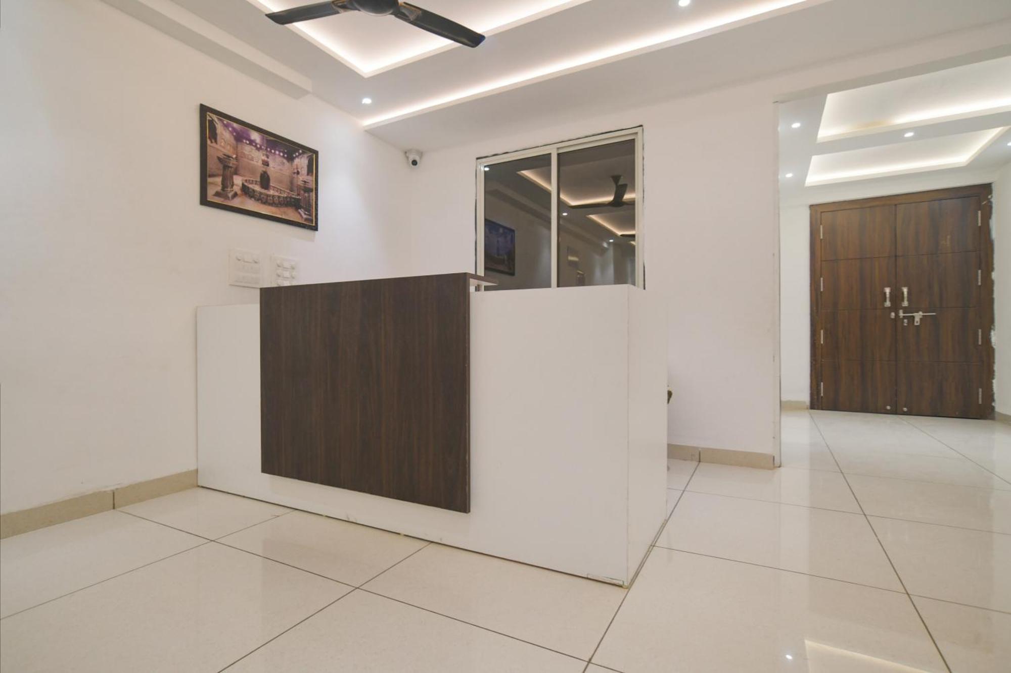 Hotel O Rudraksh Indaur Kültér fotó